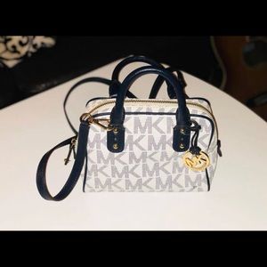 Michael Kors Sling Bag